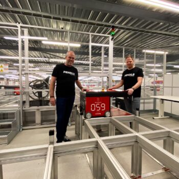 nieuwsfiets nieuws pendlr Martin Kruitbosch en Ronald van der Hulst bij de AutoStore van Kruitbosch